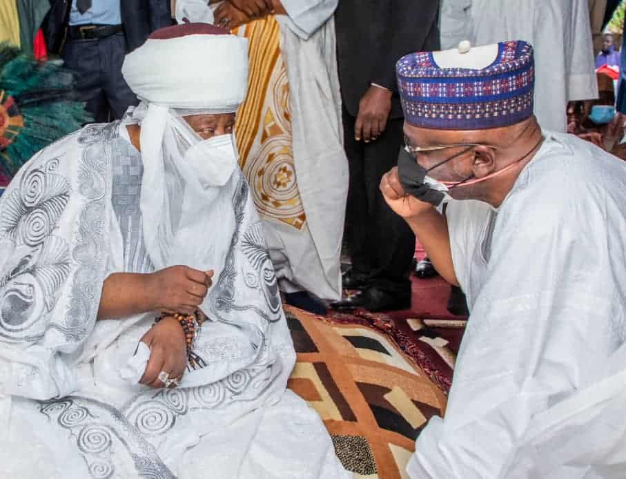 Governor AbdulRazaq congratulates Emir of ilorin on 27th anniversary