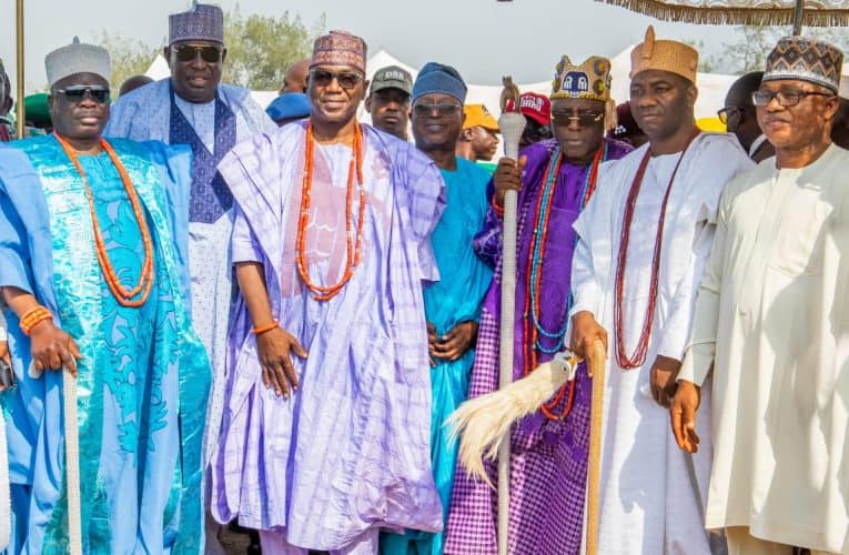 Isin monarchs praise AbdulRazaq for positive turnarounds, pledge support for Gov’s re-election bid