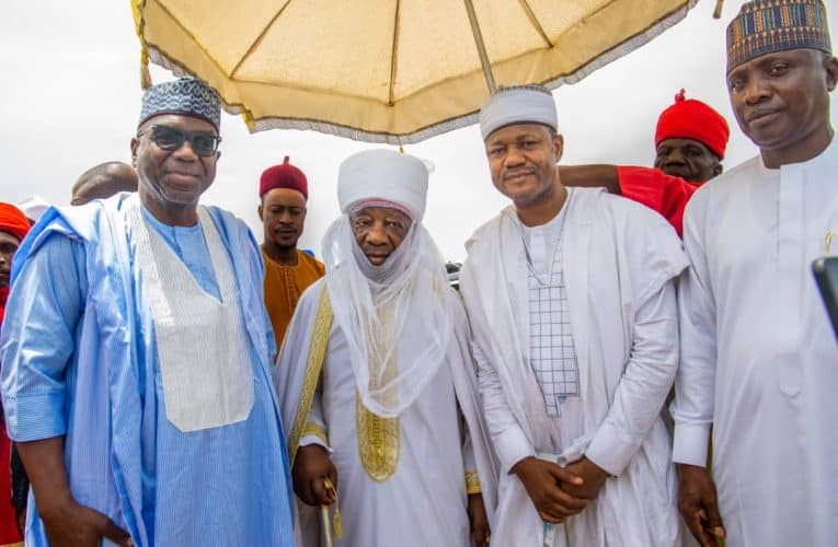 Colour, grace as Gov Abdulrazaq joins Kwara Maulid celebration