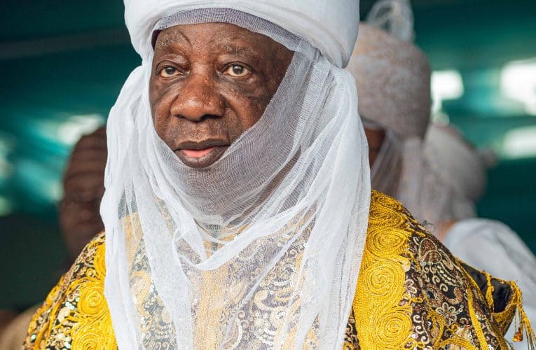 Senator Saliu Mustapha celebrates Emir of Ilorin at 84